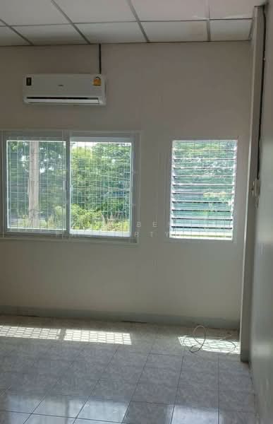 ทาวน์เฮ้าส์หนองจอก กรุงเทพมหานคร, Bangkok, Khok Faed, Nong Chok, Bangkok, 2 Bedrooms, 100 sqm, Townhouse For Sale, by The Best Property เอก, 500448766 - DDproperty.com