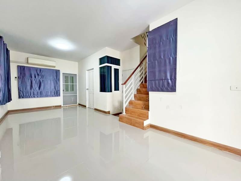 Golden Town Bangna-Kingkaew : โกลเด้น ทาวน์ บางนา-กิ่งแก้ว, สมุทรปราการ, ซอยกิ่งแก้ว 31, ราชาเทวะ, บางพลี, สมุทรปราการ, 100 ตร.ม., ทาวน์เฮ้าส์ ขาย, โดย The Best Property ตา, 500448767 - DDproperty.com