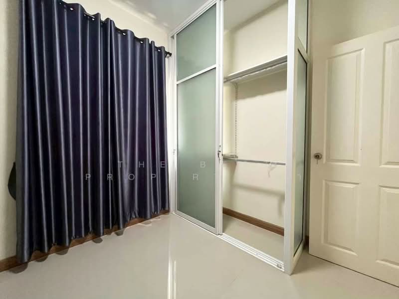 Golden Town Bangna-Kingkaew, Samut Prakan, Soi Kingkaew 31, Rachathewa, Bang Plee, Samut Prakan, 4 Bedrooms, 100 sqm, Townhouse For Sale, by The Best Property ตา, 500448767 - DDproperty.com