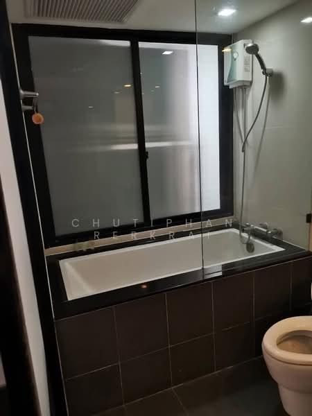 Circle S Sukumvit 12, Bangkok, Soi Sukumvit 12, Khlong Toei, Bangkok, 2 Bedrooms, 70 sqm, Condo For Sale, by Chutiphan Rerkrai, 500448783 - DDproperty.com