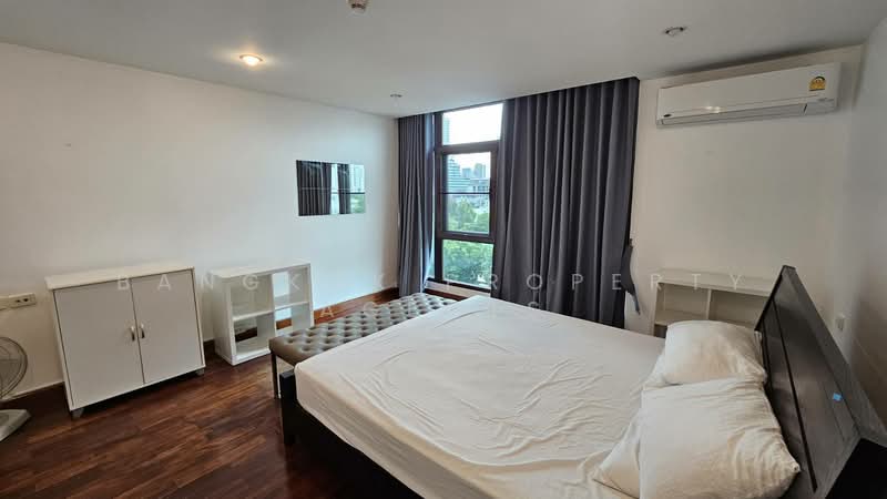 Baan Ananda, Bangkok, Sukhumvit 61, Khlong Tan Nua, Watthana, Bangkok, 3 Bedrooms, 300 sqm, Condo For Rent, by BANGKOK PROPERTY AGENTS, 500448800 - DDproperty.com