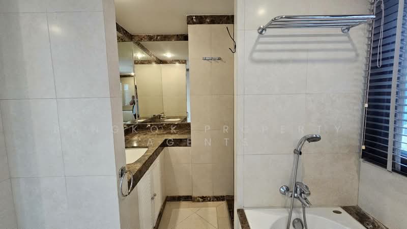 Baan Ananda, Bangkok, Sukhumvit 61, Khlong Tan Nua, Watthana, Bangkok, 3 Bedrooms, 150 sqm, Condo For Rent, by BANGKOK PROPERTY AGENTS, 500448805 - DDproperty.com