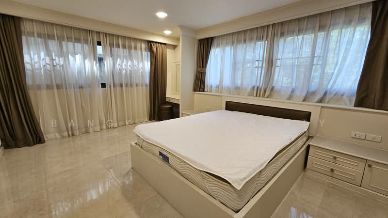 M Towers, Bangkok, Soi Sukhumvit 35, Khlong Tan Nua, Watthana, Bangkok, 3 Bedrooms, 230 sqm, Condo For Rent, by BANGKOK PROPERTY AGENTS, 500448807 - DDproperty.com