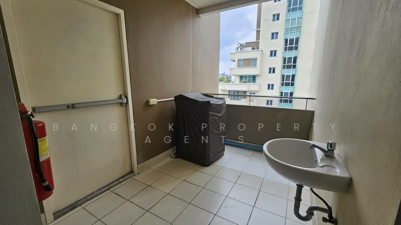 Piyathip Place, Bangkok, 24 Soi Prommitr, Khlong Tan Nua, Watthana, Bangkok, 2 Bedrooms, 173 sqm, Condo For Rent, by BANGKOK PROPERTY AGENTS, 500448825 - DDproperty.com