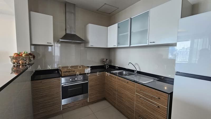 Piyathip Place, Bangkok, 24 Soi Prommitr, Khlong Tan Nua, Watthana, Bangkok, 2 Bedrooms, 174 sqm, Condo For Rent, by BANGKOK PROPERTY AGENTS, 500448828 - DDproperty.com