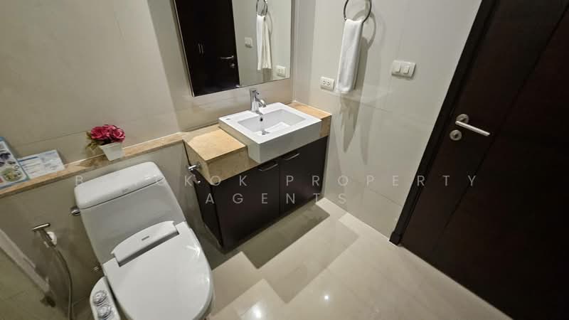 Piyathip Place, Bangkok, 24 Soi Prommitr, Khlong Tan Nua, Watthana, Bangkok, 2 Bedrooms, 137 sqm, Condo For Rent, by BANGKOK PROPERTY AGENTS, 500448830 - DDproperty.com