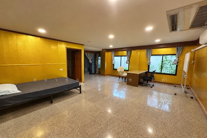 Siwalee Tiwanon-Pak Kret, Nonthaburi, Sukhaprachasan 3, Bang Phut, Pak Kret, Nonthaburi, 7 Bedrooms, 500 sqm, Single Detached House For Sale, by สง่าชัย ไทรทองคำ, 500448836 - DDproperty.com