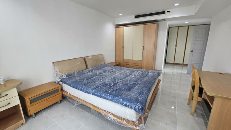 Royal Castle Sukhumvit, Bangkok, 30 Soi Sukhumvit 39, Khlongtoei Nua, Watthana, Bangkok, 3 Bedrooms, 160 sqm, Condo For Rent, by BANGKOK PROPERTY AGENTS, 500448841 - DDproperty.com