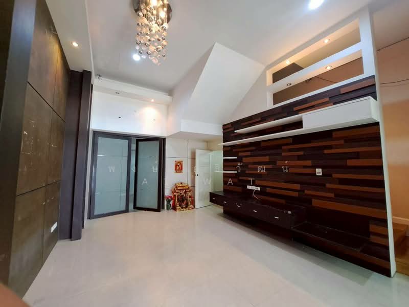Prinyaluck Ekachai-Bangbon, Bangkok, Ekachai Road, Bang Bon, Bangkok, 3 Bedrooms, 180 sqm, Townhouse For Sale, by Atiwat Atiwat, 500448847 - DDproperty.com