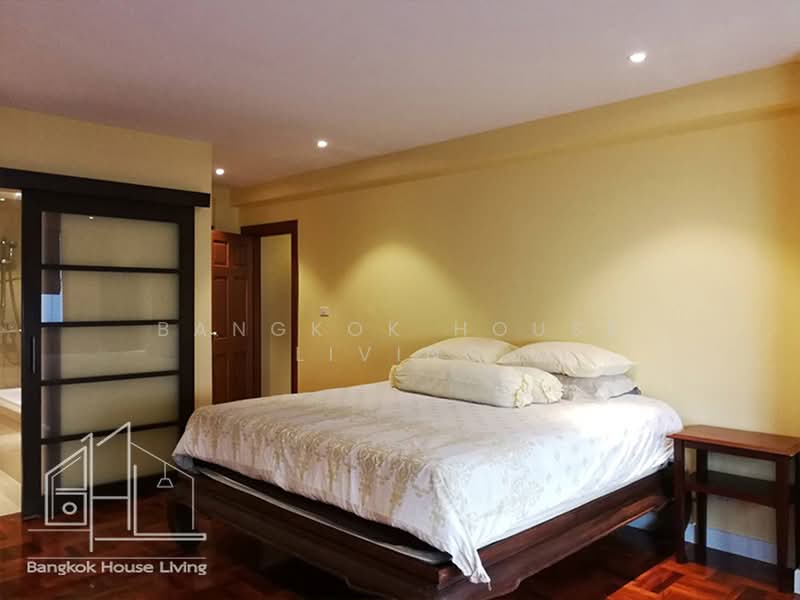 Grand Ville House 1, Bangkok, 36 Soi Sukhumvit 24, Khong Tan, Khlong Toei, Bangkok, 3 Bedrooms, 225 sqm, Condo For Rent, by Bangkok House Living, 500448848 - DDproperty.com