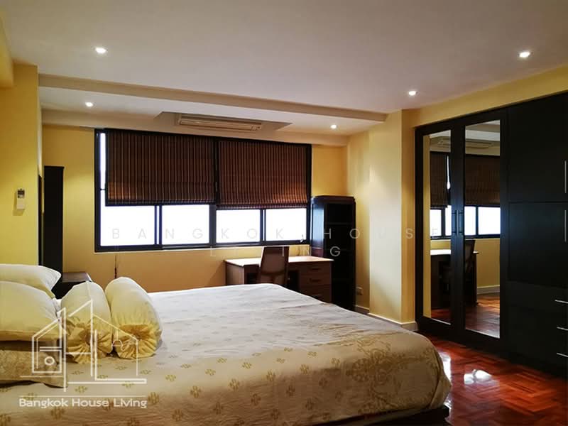 Grand Ville House 1, Bangkok, 36 Soi Sukhumvit 24, Khong Tan, Khlong Toei, Bangkok, 3 Bedrooms, 225 sqm, Condo For Rent, by Bangkok House Living, 500448848 - DDproperty.com