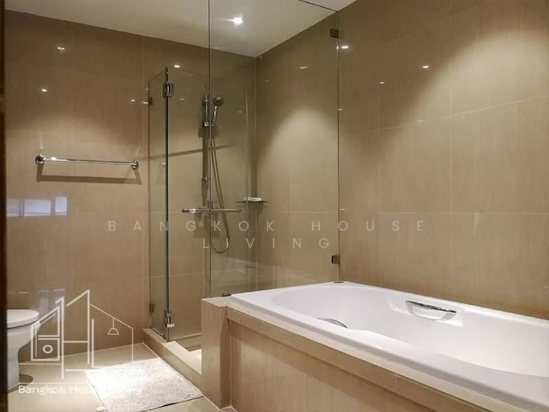 Grand Ville House 1, Bangkok, 36 Soi Sukhumvit 24, Khong Tan, Khlong Toei, Bangkok, 3 Bedrooms, 225 sqm, Condo For Rent, by Bangkok House Living, 500448848 - DDproperty.com