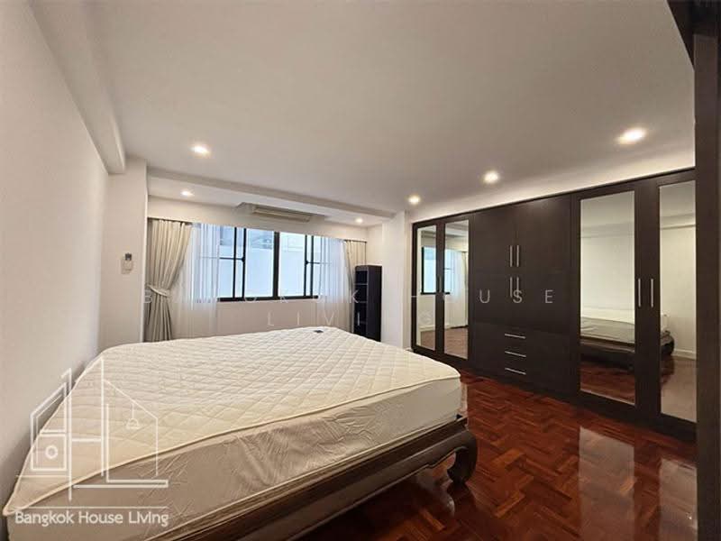 Grand Ville House 1, Bangkok, 36 Soi Sukhumvit 24, Khong Tan, Khlong Toei, Bangkok, 3 Bedrooms, 225 sqm, Condo For Rent, by Bangkok House Living, 500448848 - DDproperty.com
