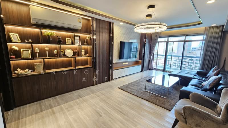 Royal Castle Sukhumvit, Bangkok, 30 Soi Sukhumvit 39, Khlongtoei Nua, Watthana, Bangkok, 3 Bedrooms, 139 sqm, Condo For Rent, by BANGKOK PROPERTY AGENTS, 500448852 - DDproperty.com