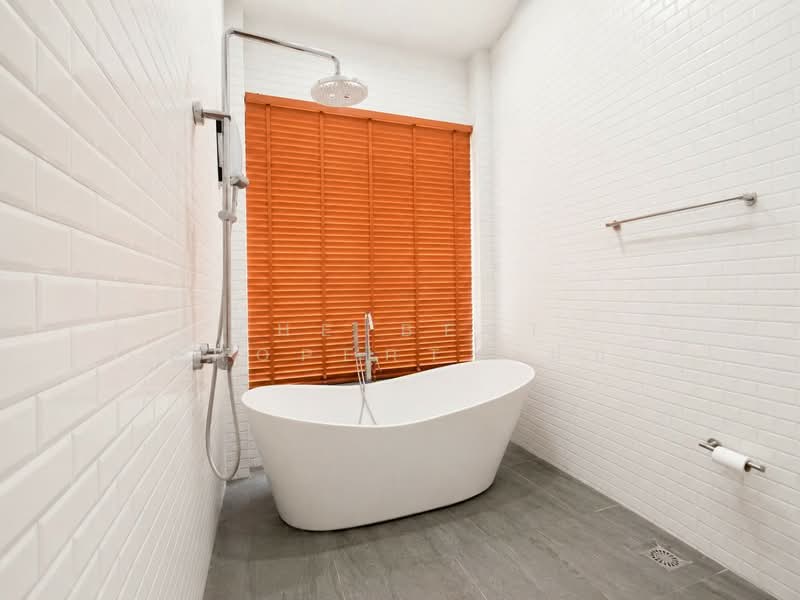 บ้านเดี่ยวพร้อมที่ดินดำเนินสะดวก ราชบุรี, Ratchaburi, Damnoen Saduak, Ratchaburi, 2 Bedrooms, 150 sqm, Single Detached House For Sale, by The Best Property ฝน, 500448856 - DDproperty.com