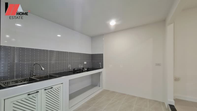 เกร็ดแก้ว 5, Nonthaburi, Bang Kra So, Muang Nonthaburi, Nonthaburi, 3 Bedrooms, 110 sqm, Townhouse For Sale, by คุณ ใหม่, 500448859 - DDproperty.com