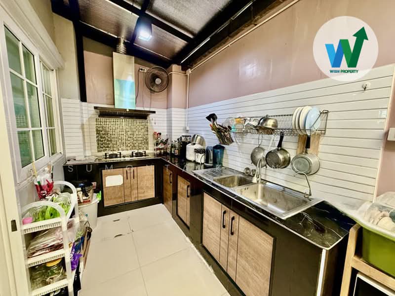 Golden Town 3 Ladprao-Kaset Nawamin, Bangkok, นวมินทร์, Khlong Kum, Bueng Kum, Bangkok, 4 Bedrooms, 130 sqm, Townhouse For Sale, by Sumonta Kannut, 500448874 - DDproperty.com