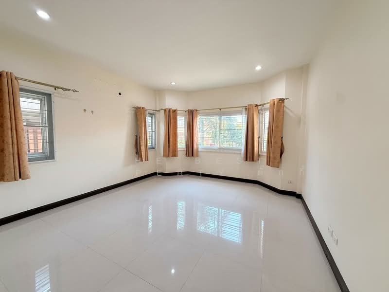 มนตรี ปาร์ค ศรีราชา, Chon Buri (Pattaya), Surasak, Si Racha, Chon Buri (Pattaya), 3 Bedrooms, 150 sqm, Single Detached House For Sale, by The Best Property ตั๊กกี้, 500448878 - DDproperty.com