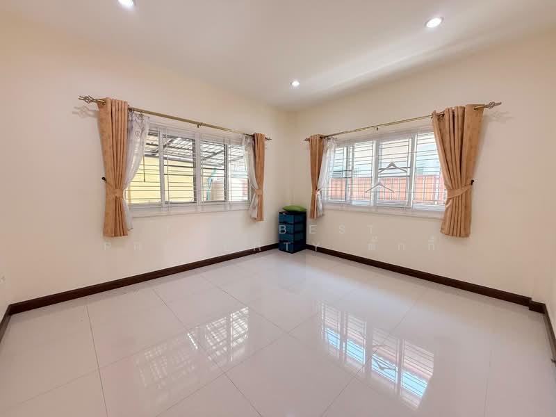 มนตรี ปาร์ค ศรีราชา, Chon Buri (Pattaya), Surasak, Si Racha, Chon Buri (Pattaya), 3 Bedrooms, 150 sqm, Single Detached House For Sale, by The Best Property ตั๊กกี้, 500448878 - DDproperty.com