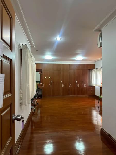 Mahadthai village 1, Bangkok, Mu baan mahadthai 1, Bang Ra Mat, Taling Chan, Bangkok, 5 Bedrooms, 580 sqm, Single Detached House For Rent, by Khun Bank, 500448882 - DDproperty.com