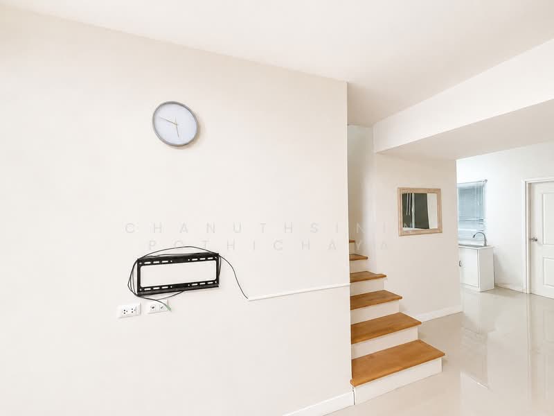 ลาดกระบัง, Samut Prakan, ลาดกระบัง 54, Srisa Chorakhe Noi, Bang Sao Thong, Samut Prakan, 3 Bedrooms, 150 sqm, Townhouse For Sale, by Chanuthsinin Pothichaya, 500448887 - DDproperty.com
