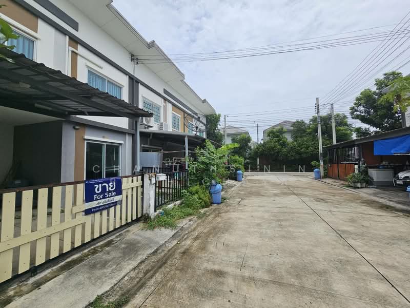 ลาดกระบัง, สมุทรปราการ, ลาดกระบัง 54, ศีรษะจรเข้น้อย, บางเสาธง, สมุทรปราการ, 150 ตร.ม., ทาวน์เฮ้าส์ ขาย, โดย Chanuthsinin Pothichaya, 500448887 - DDproperty.com