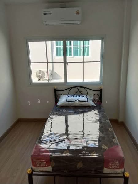 ให้เช่าทาวน์โฮมใหม่ ม.ฟอร่า โฮม2 บ่อวิน ศรีราชา, Chon Buri (Pattaya), Bo Win, Si Racha, Chon Buri (Pattaya), 3 Bedrooms, 80 sqm, Townhouse For Rent, by Dusit Saengfa, 500448904 - DDproperty.com