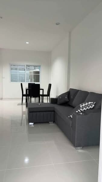ให้เช่าทาวน์โฮมใหม่ ม.ฟอร่า โฮม2 บ่อวิน ศรีราชา, Chon Buri (Pattaya), Bo Win, Si Racha, Chon Buri (Pattaya), 3 Bedrooms, 80 sqm, Townhouse For Rent, by Dusit Saengfa, 500448904 - DDproperty.com