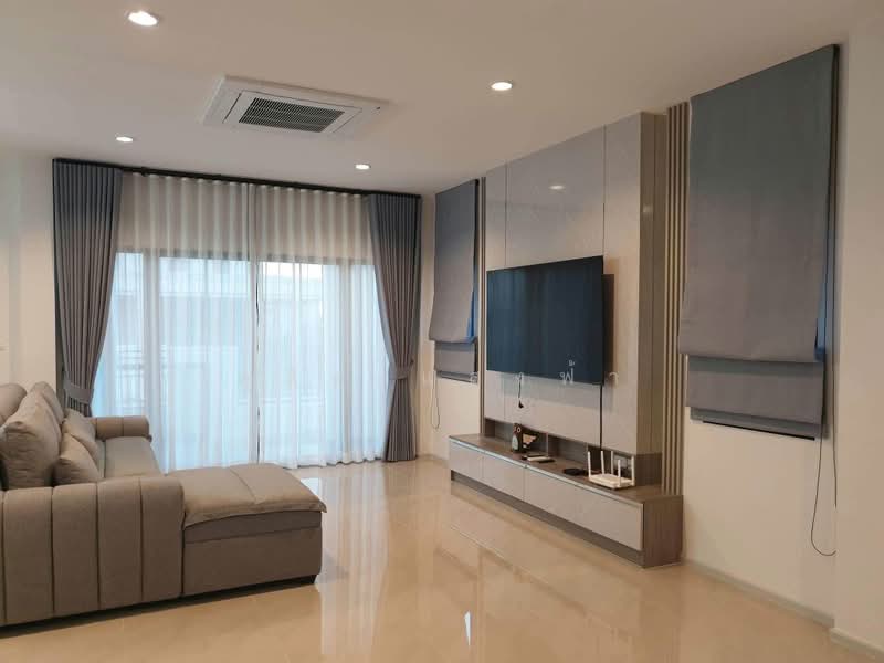 ให้เช่าบ้านเดี่ยวหลังใหญ่ เวลาน่าไฮด์ ( Velana Hyde ) บ้านฉาง ระยอง, Rayong, Phla, Ban Chang, Rayong, 3 Bedrooms, 230 sqm, Single Detached House For Rent, by Dusit Saengfa, 500448931 - DDproperty.com