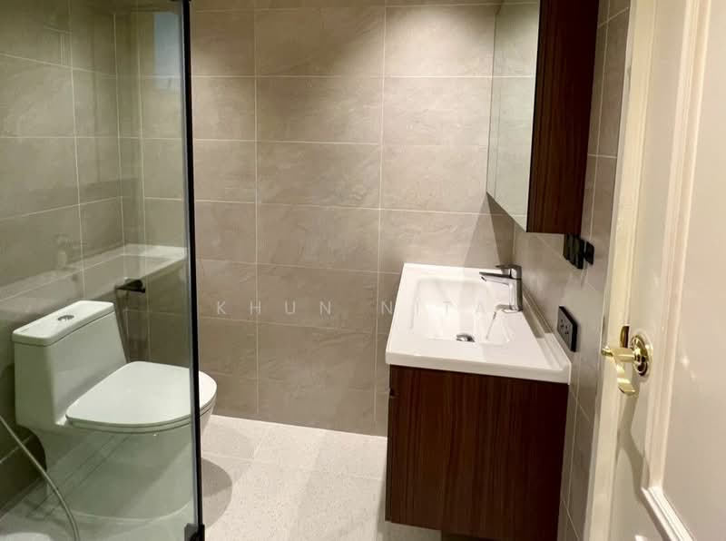 D.S. Tower 2 Sukhumvit 39, Bangkok, Soi Sukhumvit 39, Khlong Tan Nua, Watthana, Bangkok, 3 Bedrooms, 140 sqm, Condo For Rent, by Khun Nita, 500448938 - DDproperty.com