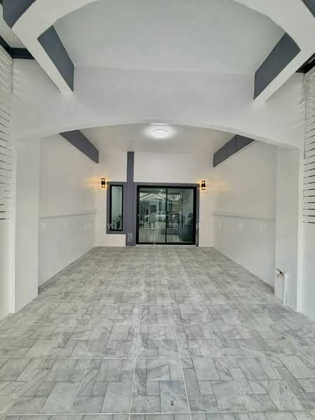 Piyawararom Village Phase 3, Nonthaburi, Baan Kluay-Sai Noi Road, Sai Noi, Nonthaburi, 3 Bedrooms, 64 sqm, Townhouse For Sale, by สรภพ ยอดไชย (สีฝุ่น), 500448975 - DDproperty.com
