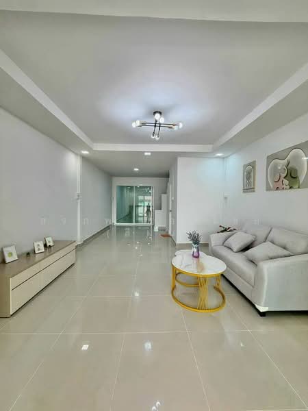 Ban Rom Ngao Mai, Nonthaburi, Soi Ban Rom Ngao Mai, Bang Khu Rat, Bang Bua Thong, Nonthaburi, 3 Bedrooms, 80 sqm, Townhouse For Sale, by สรภพ ยอดไชย (สีฝุ่น), 500448976 - DDproperty.com