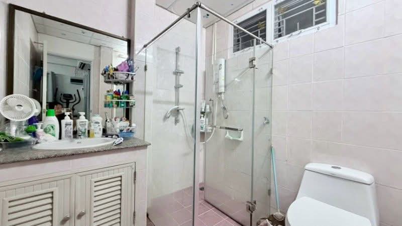 บ้านเดี่ยว 87 ตารางวา ซอย ติวานนท์ 36, Nonthaburi, ติวานนท์, Bang Kra So, Muang Nonthaburi, Nonthaburi, 5 Bedrooms, 200 sqm, Single Detached House For Sale, by คุณ พิมพ์สิริ ( ทราย ), 500449011 - DDproperty.com