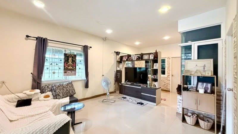 Golden Town Onnut-Pattanakarn, Bangkok, 199 Soi On Nut 65 Yeak 14, Prawet, Bangkok, 4 Bedrooms, 131 sqm, Townhouse For Sale, by คุณ พิมพ์สิริ ( ทราย ), 500449027 - DDproperty.com