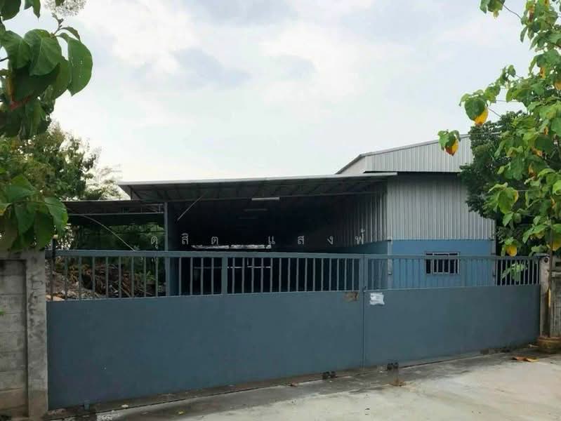 ให้เช่าโกดัง 1,800 ตร.ม. บ้านบึง ชลบุรี ทำเลอุตสาหกรรม พร้อมดำเนินธุรกิจ, Chon Buri (Pattaya), Nong Bon Daeng, Ban Bung, Chon Buri (Pattaya), , 1,800 sqm, Warehouse/Factory For Rent, by Dusit Saengfa, 500449031 - DDproperty.com