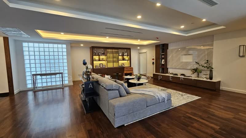 Shanti Sadan, Bangkok, 28 Sukhumvit 59, Khlong Tan Nua, Watthana, Bangkok, 3 Bedrooms, 281 sqm, Condo For Rent, by BANGKOK PROPERTY AGENTS, 500449032 - DDproperty.com