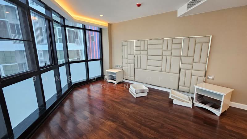 Shanti Sadan, Bangkok, 28 Sukhumvit 59, Khlong Tan Nua, Watthana, Bangkok, 3 Bedrooms, 281 sqm, Condo For Rent, by BANGKOK PROPERTY AGENTS, 500449032 - DDproperty.com