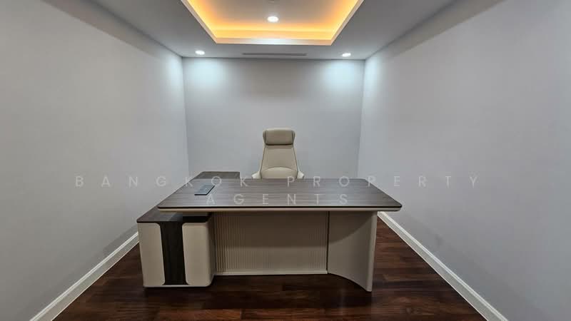 Shanti Sadan, Bangkok, 28 Sukhumvit 59, Khlong Tan Nua, Watthana, Bangkok, 3 Bedrooms, 281 sqm, Condo For Rent, by BANGKOK PROPERTY AGENTS, 500449032 - DDproperty.com