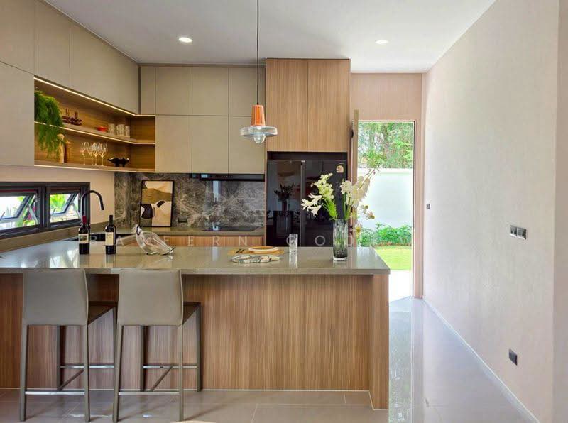 นาจอมเทียน, Chon Buri (Pattaya), Na Chom Thian, Sattahip, Chon Buri (Pattaya), 6 Bedrooms, 352 sqm, Single Detached House For Sale, by Baifern Goodwin, 500449035 - DDproperty.com