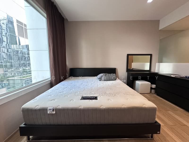 Siri At Sukhumvit, Bangkok, 902 Sukhumvit Road, Phra Kanong, Khlong Toei, Bangkok, 1 Bedroom, 52 sqm, Condo For Rent, by BANGKOK PROPERTY AGENTS, 500449055 - DDproperty.com