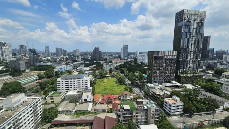 Siri At Sukhumvit, Bangkok, 902 Sukhumvit Road, Phra Kanong, Khlong Toei, Bangkok, 3 Bedrooms, 100 sqm, Condo For Rent, by BANGKOK PROPERTY AGENTS, 500449057 - DDproperty.com