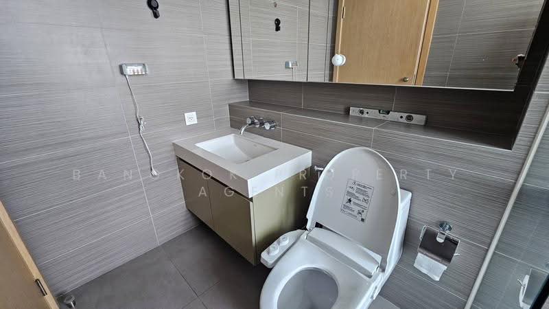 Siri At Sukhumvit, Bangkok, 902 Sukhumvit Road, Phra Kanong, Khlong Toei, Bangkok, 3 Bedrooms, 100 sqm, Condo For Rent, by BANGKOK PROPERTY AGENTS, 500449057 - DDproperty.com