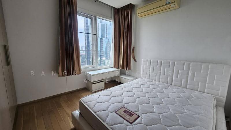 Siri At Sukhumvit, Bangkok, 902 Sukhumvit Road, Phra Kanong, Khlong Toei, Bangkok, 3 Bedrooms, 100 sqm, Condo For Rent, by BANGKOK PROPERTY AGENTS, 500449057 - DDproperty.com