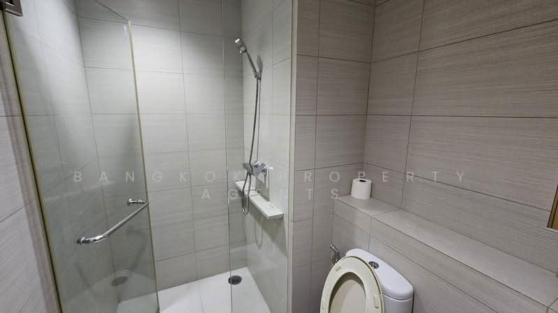 Siri At Sukhumvit, Bangkok, 902 Sukhumvit Road, Phra Kanong, Khlong Toei, Bangkok, 3 Bedrooms, 100 sqm, Condo For Rent, by BANGKOK PROPERTY AGENTS, 500449057 - DDproperty.com