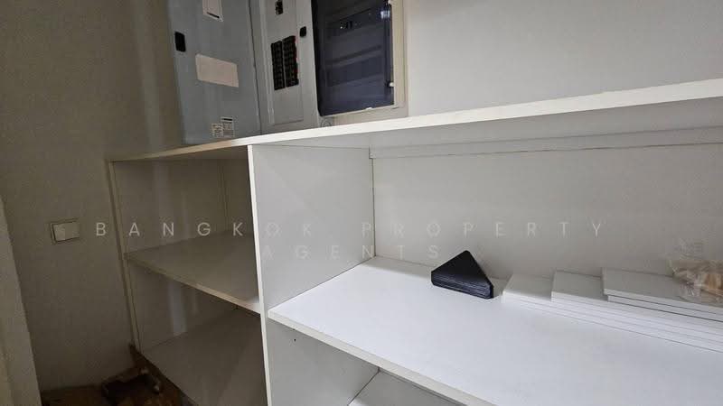 Siri At Sukhumvit, Bangkok, 902 Sukhumvit Road, Phra Kanong, Khlong Toei, Bangkok, 3 Bedrooms, 100 sqm, Condo For Rent, by BANGKOK PROPERTY AGENTS, 500449057 - DDproperty.com