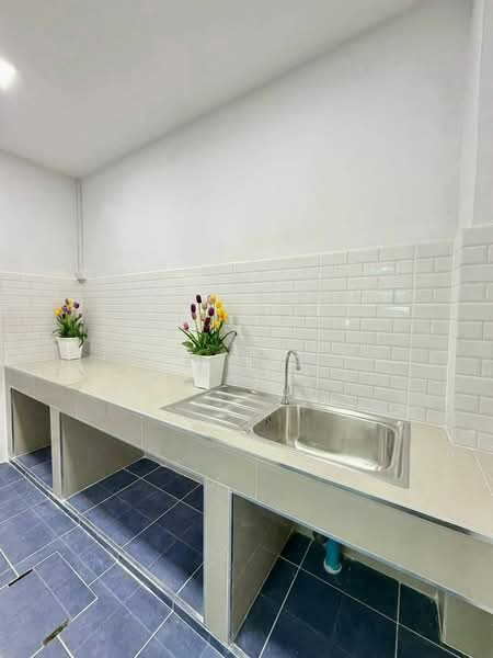 Santhat Thanee 2, Nonthaburi, Tha-Sai, Muang Nonthaburi, Nonthaburi, 3 Bedrooms, 80 sqm, Townhouse For Sale, by สรภพ ยอดไชย (สีฝุ่น), 500449062 - DDproperty.com