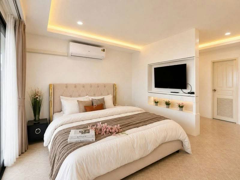 Palm Spring Villas, Chon Buri (Pattaya), Moo 10, Nong Pru, Bang Lamung (Pattaya), Chon Buri (Pattaya), 4 Bedrooms, 344 sqm, Villa For Rent, by Praveen Peter, 500449063 - DDproperty.com