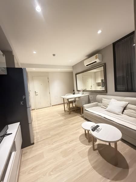 Runesu Thonglor 5 : รูเนะสุ ทองหล่อ 5, กรุงเทพ, 82 ซอย พร้อมมิตร, คลองตันเหนือ, วัฒนา, กรุงเทพ, 38 ตร.ม., คอนโด ให้เช่า, โดย Phitchaporn Kongsamrong, 500449071 - DDproperty.com