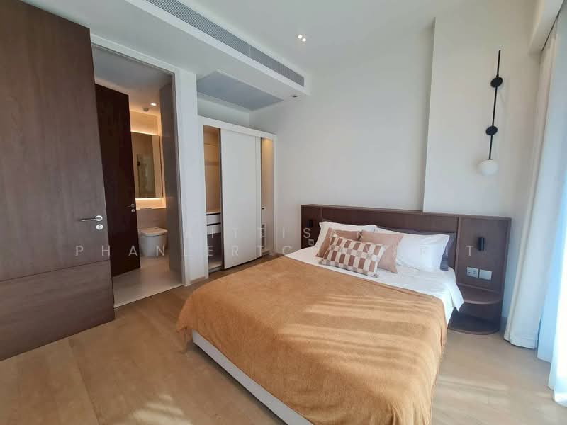 The Strand Thonglor, Bangkok, 36 Soi Sukhumvit 55, Khlong Tan Nua, Watthana, Bangkok, 2 Bedrooms, 91 sqm, Condo For Sale, by Kittisak Phanlertchavarit, 500449089 - DDproperty.com