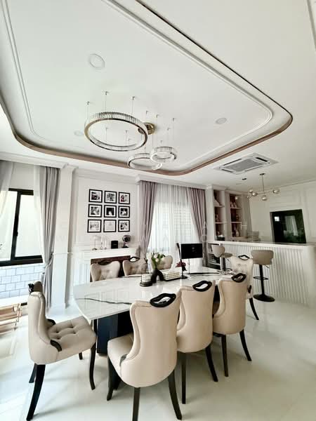 The City Ekkamai-Ladprao, Bangkok, Pradit Manutham Road, Phlapphla, Wang Thonglang, Bangkok, 4 Bedrooms, 309 sqm, Single Detached House For Rent, by Chanyanath Worawatchaibaworn, 500449094 - DDproperty.com